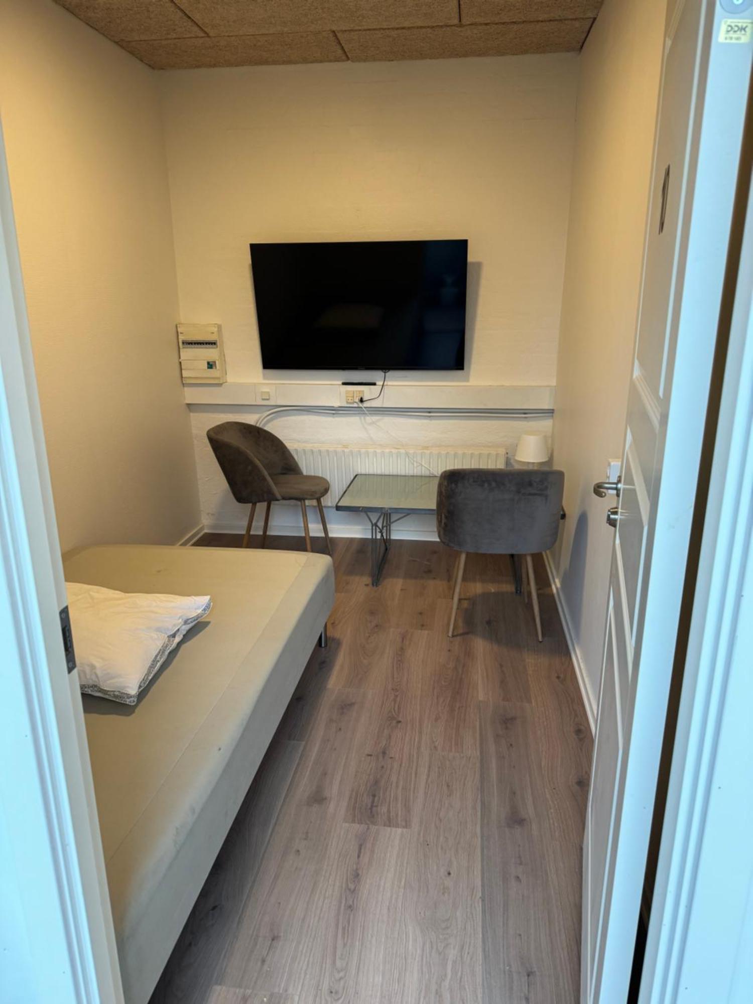 Italian Rooms 9 Ольборг Экстерьер фото